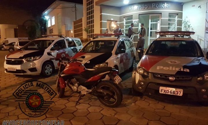 Polícia Militar recupera moto furtada em Avaré