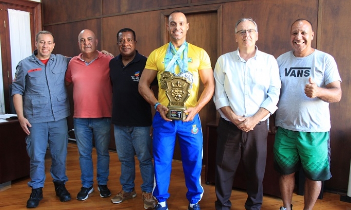 Atleta avareense vence campeonato de fisiculturismo em Curitiba