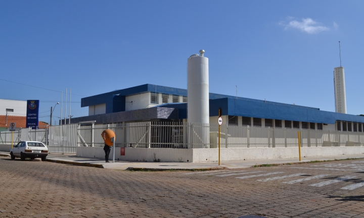 Postão vacina contra a Covid até às 20 horas nesta terça-feira, 30 de novembro