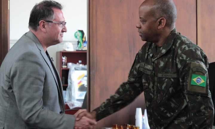 Roberto Araujo é empossado presidente da Junta de Serviço Militar de Avaré