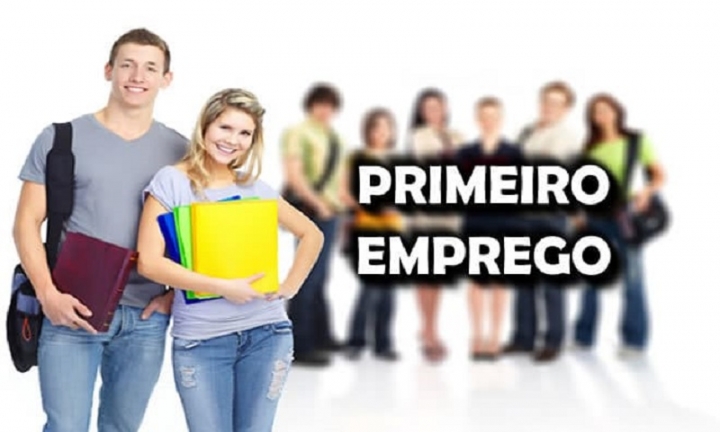 Instituto oferece 15 mil vagas gratuitas para ajudar jovens a conquistar o primeiro emprego