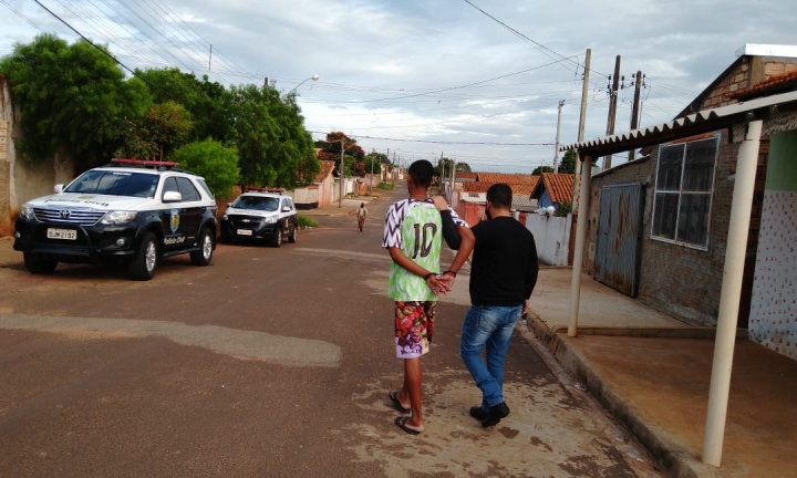 Polícia Civil prende suspeito de praticar roubos no comércio de Avaré