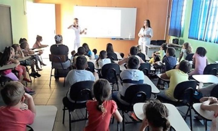 Saúde Bucal desenvolve o Projeto Sorridente nas escolas