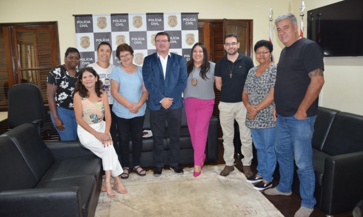 Integração entre Polícia Civil e Rede de Apoio é tema de reunião na Delsecpol