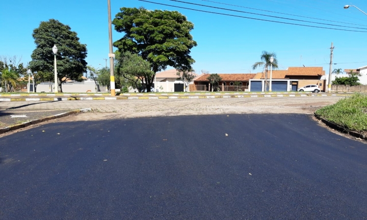 Recapeamento encerra obra em vias interligadas no Jardim Europa