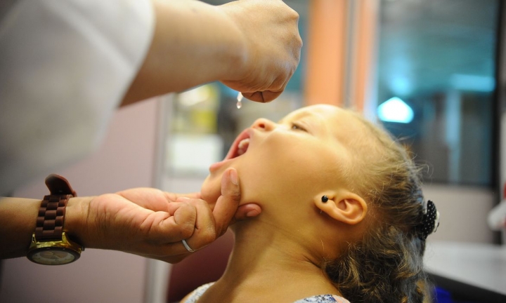 Vacinação contra a Paralisia Infantil prossegue até sexta-feira, 30