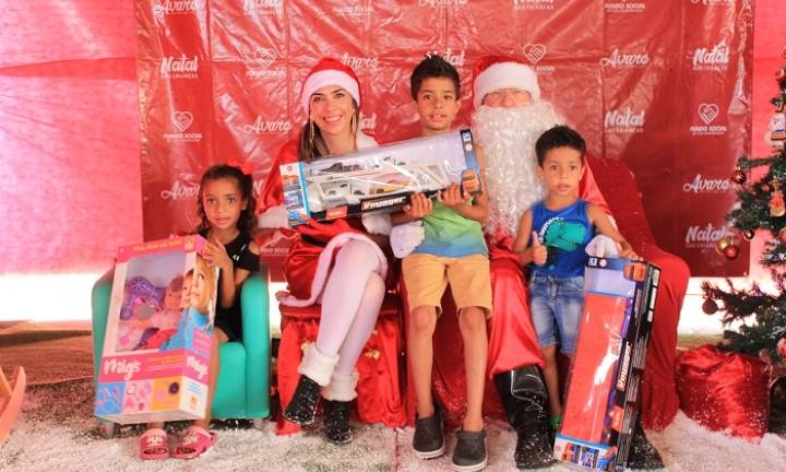 Natal das Crianças do Fundo Social distribui mais de 1700 presentes