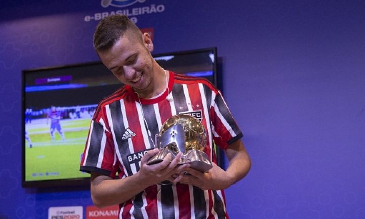 Avareense é campeão do e-Brasileirão 2019 de futebol digital