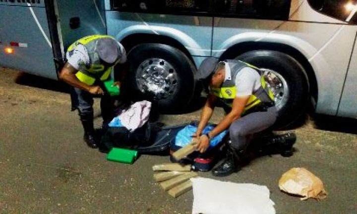 PM apreende 32 kg de maconha na Castello