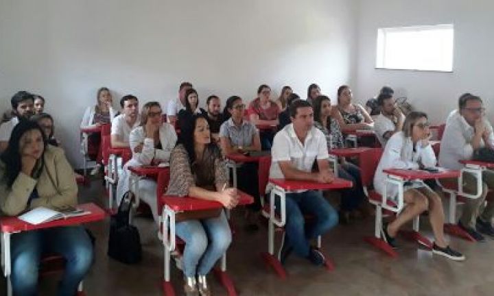 Médicos da Rede Básica participam de treinamento