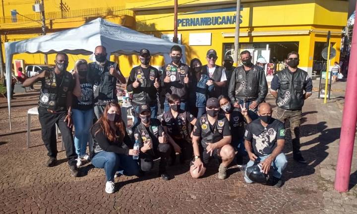 Moto Clube de Avaré começa a distribuir alimentos para famílias carentes