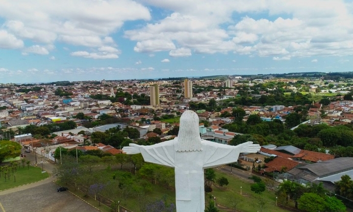 Censo do IBGE 2022 revela que Avaré tem 92,8 mil habitantes