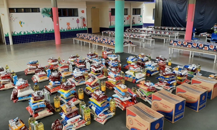 Shopping Botucatu doa mais de 800 quilos de alimentos