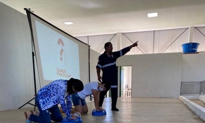 Educadores de Paranapanema recebem treinamento de primeiros socorros 