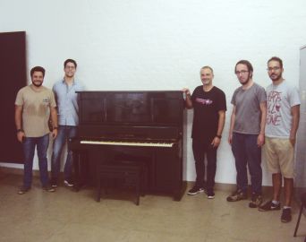 Centro Cultural recebe piano em doação