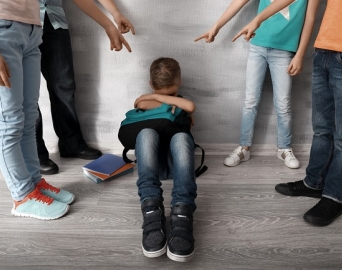 Quatro em cada dez estudantes foram vítimas de bullying na escola