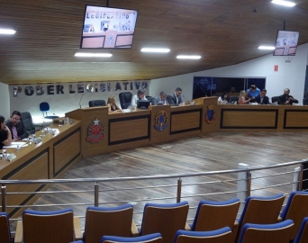 Sessões entram em recesso, mas Câmara segue com atendimento à população