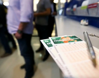 Mega-Sena pode pagar até R$ 25 milhões no sorteio desta terça-feira (8)