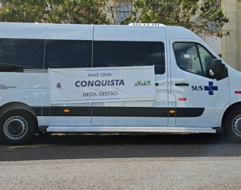 Van 0 km reforça transporte de pacientes para centros médicos da região 