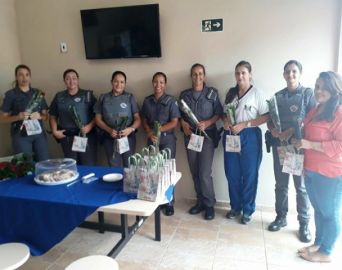 Policiais femininas foram homenageadas no Dia Internacional da Mulher