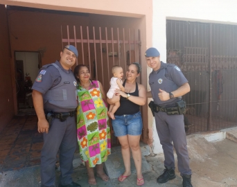 Policiais Militares salvam bebê de 10 meses vítima de engasgamento