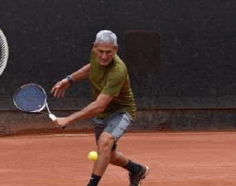 Aprovado título de Cidadão Avareense ao tenista Ricardo Tomb