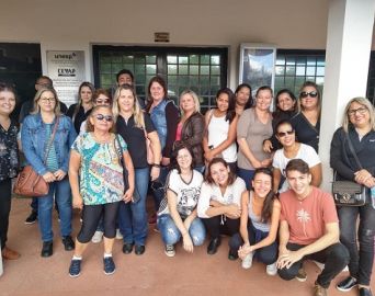 Alunos do Ceeja visitam Centro de Estudos de Venenos e Animais Peçonhentos