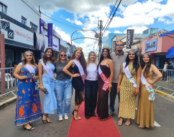 Desfile de rua movimenta o sábado em Avaré com beleza, inclusão e valorização