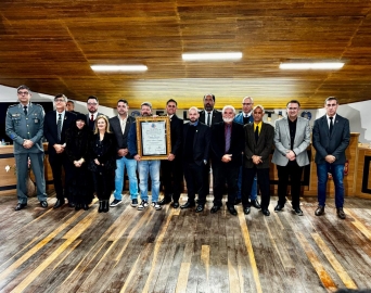 Deputado Major Mecca recebe título de Cidadão Avareense em sessão solene