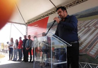 Prefeito Jô no momento do seu discurso.
