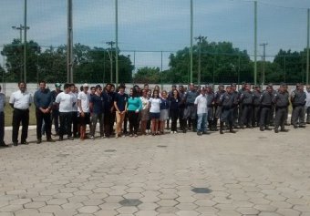 Alunos do 3º Ano da EE Paulo Araújo Novaes marcaram presença na solenidade
