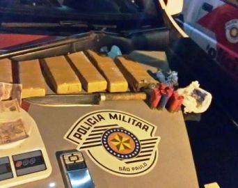 Polícia Militar prende traficante e apreende drogas e arma no Plimec