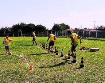 Atletas do futebol participam de Avaliação da Ponte Preta