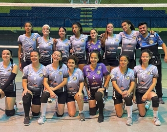 Vôlei feminino de Avaré vence Itaí de virada no Ginásio Kim Negrão