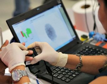Eleitores que tiveram títulos cancelados têm até maio para regularizar situação