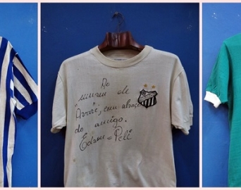 Museu Municipal conserva camisas com autógrafos de grandes craques do futebol