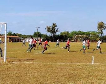 A bola rola em Avaré neste domingo