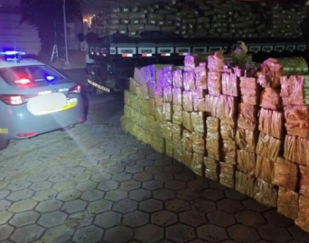 Polícia apreende maconha escondida em carga de massa de tapioca em Avaré
