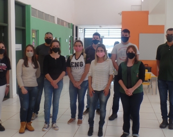 Universitários visitam prédio municipal referência em sustentabilidade
