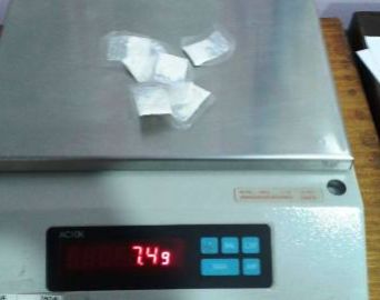 Investigado por furto é encontrado com drogas e preso