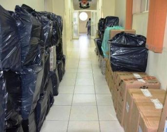Polícia Civil descobre depósito de cigarros contrabandeados