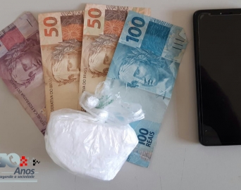 Polícia Militar prende homem que pretendia vender cocaína em Avaré