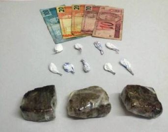 Polícia Militar prende traficante no Largo Santa Cruz