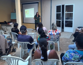 CRAS promove palestra sobre nova abordagem em educação