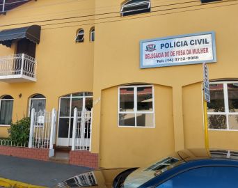 Homem é preso acusado de abusar sexualmente de menina de 11 anos