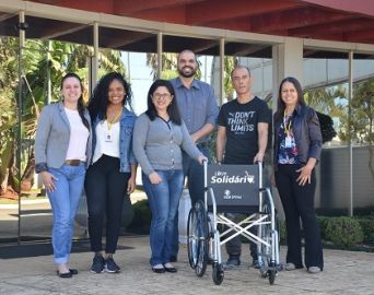 Colégio de Avaré troca sua quarta cadeira de rodas