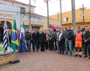 Roberto Araujo inaugura obra histórica contra enchentes no centro de Avaré 