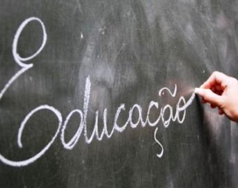 Vai fazer a rematrícula escolar? Conheça seus direitos