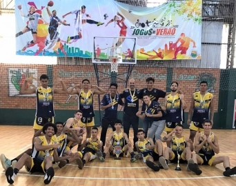 Basquete de Avaré sai invicto do Torneio Interestadual de Paranapanema