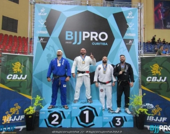 Avareense conquista título em campeonato internacional de jiu-jitsu